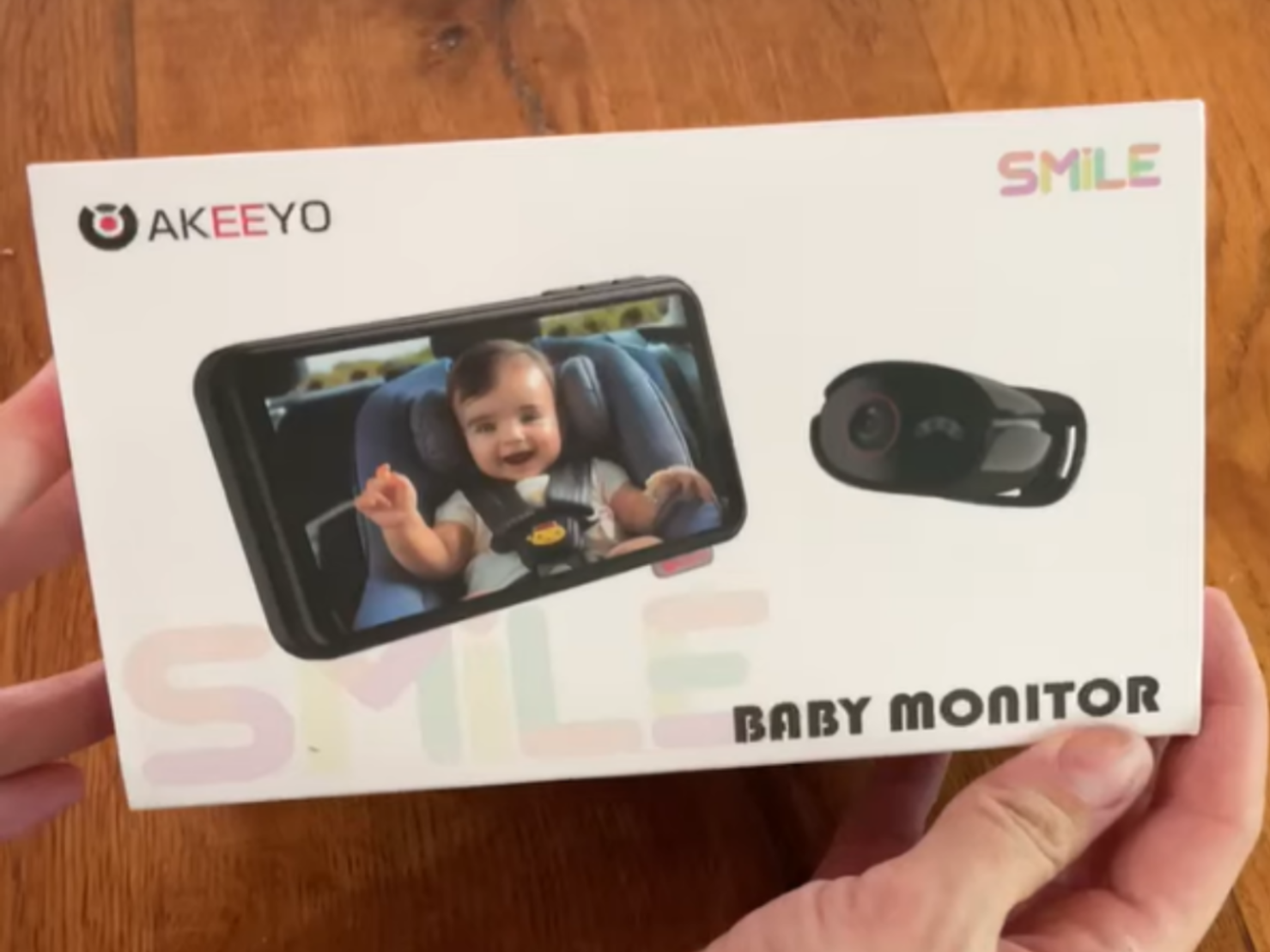 Baby Car Monitors vs. Traditional Mirrors – As new parents should we choose baby car mirror or baby car camera?