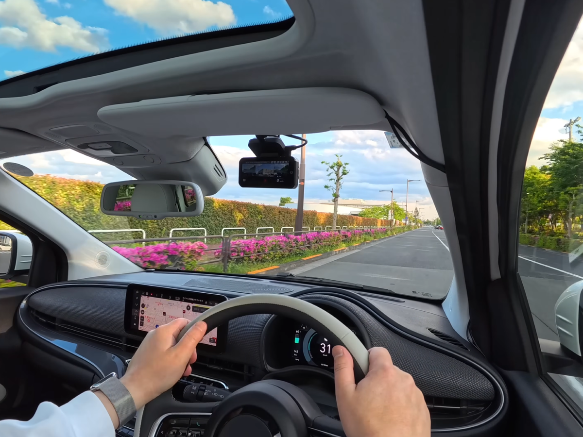 Dash Cams vs. Traditional Car Security Systems: Which is Better?